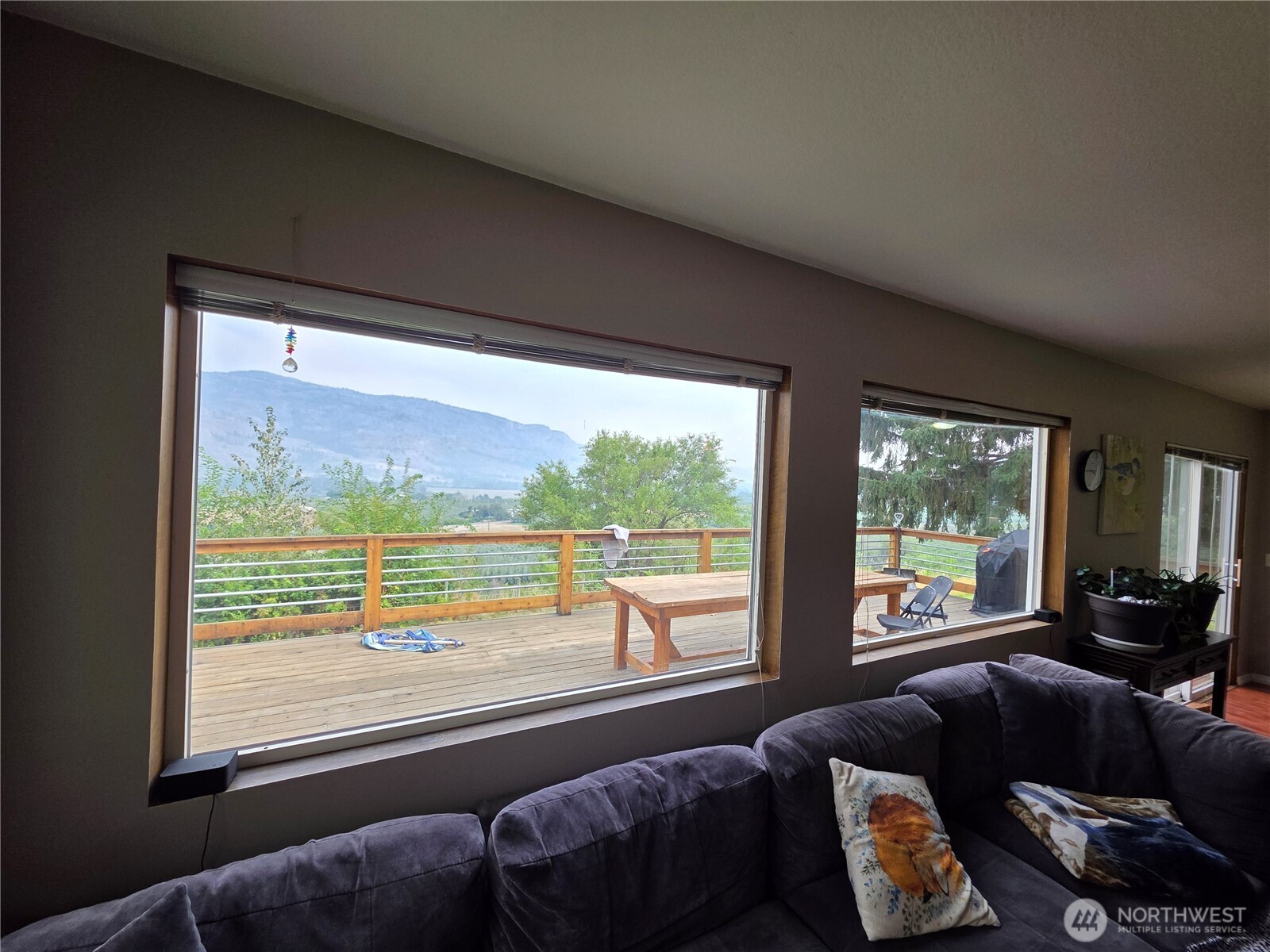 81 B Golden Road Property Photo 12