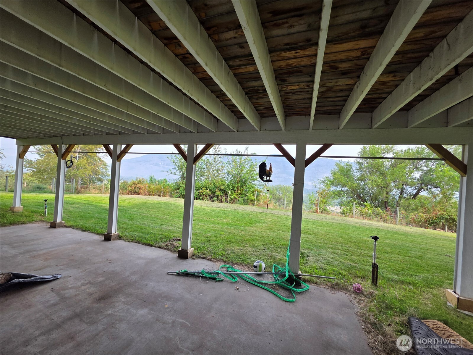 81 B Golden Road Property Photo 14