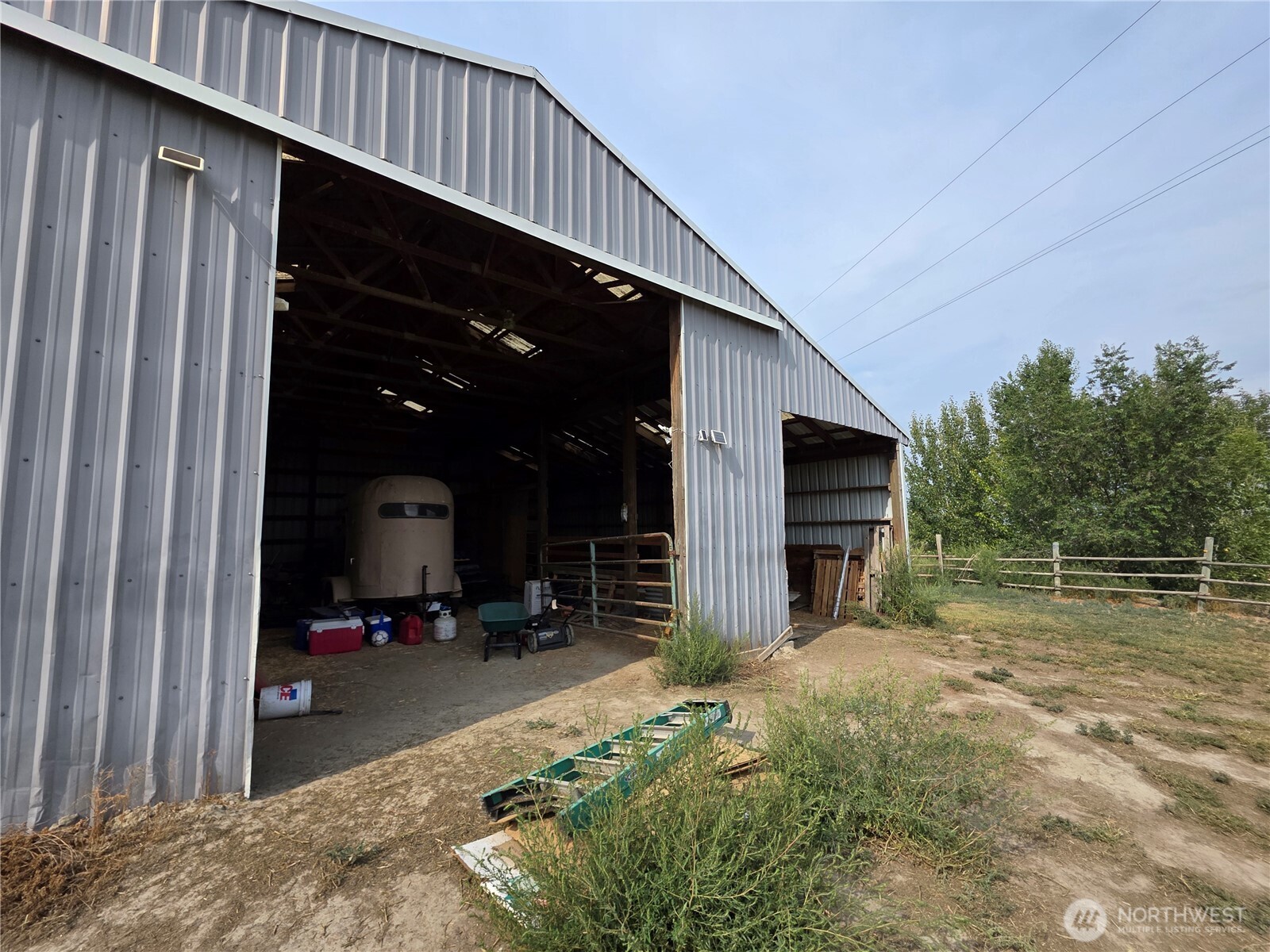 81 B Golden Road Property Photo 21