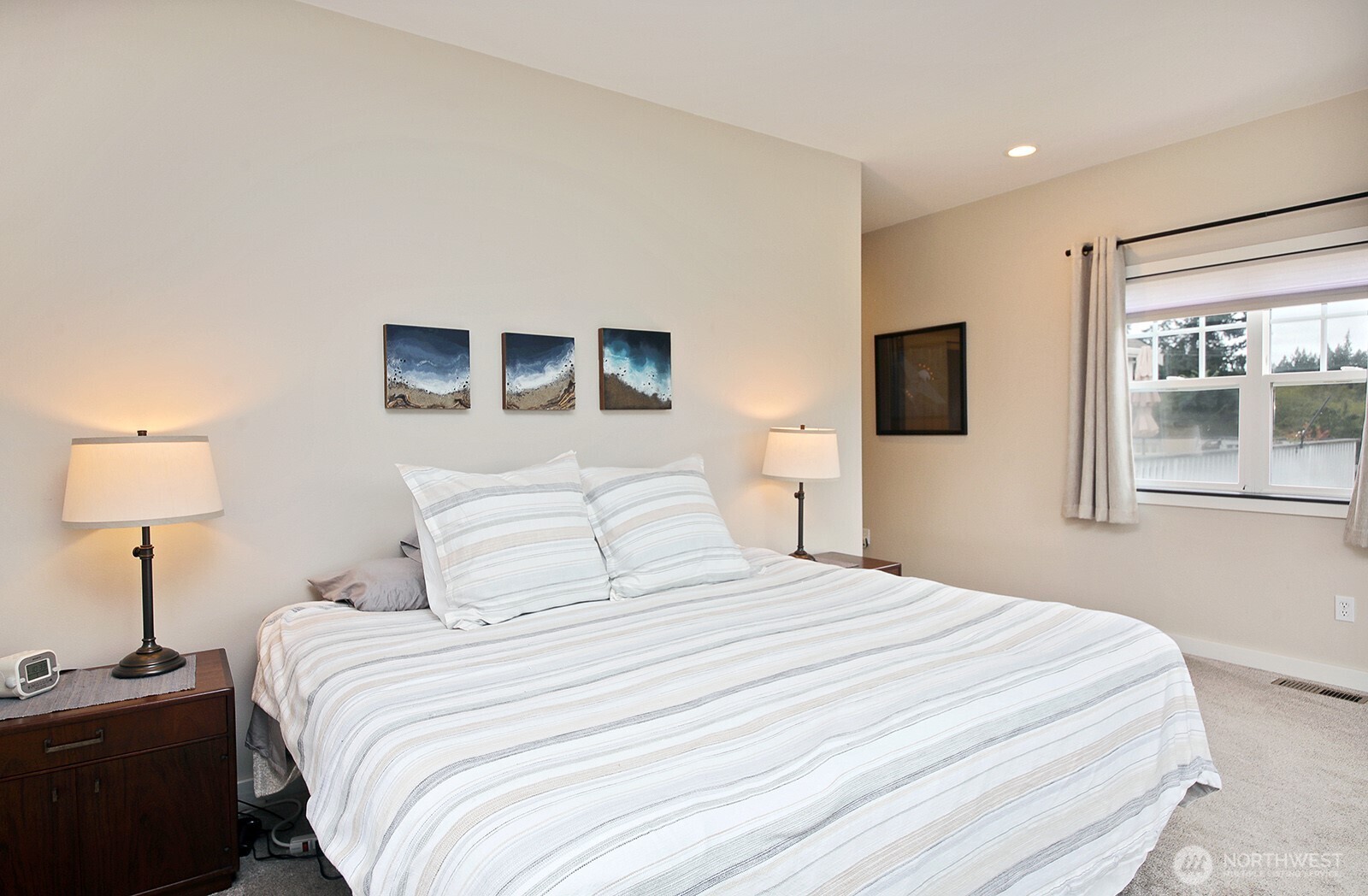 5655 Pauleina Court Property Photo 10