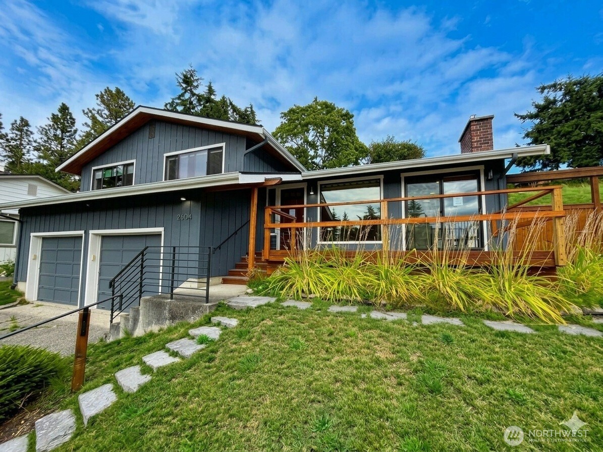 2604 Vining Place Property Photo 1