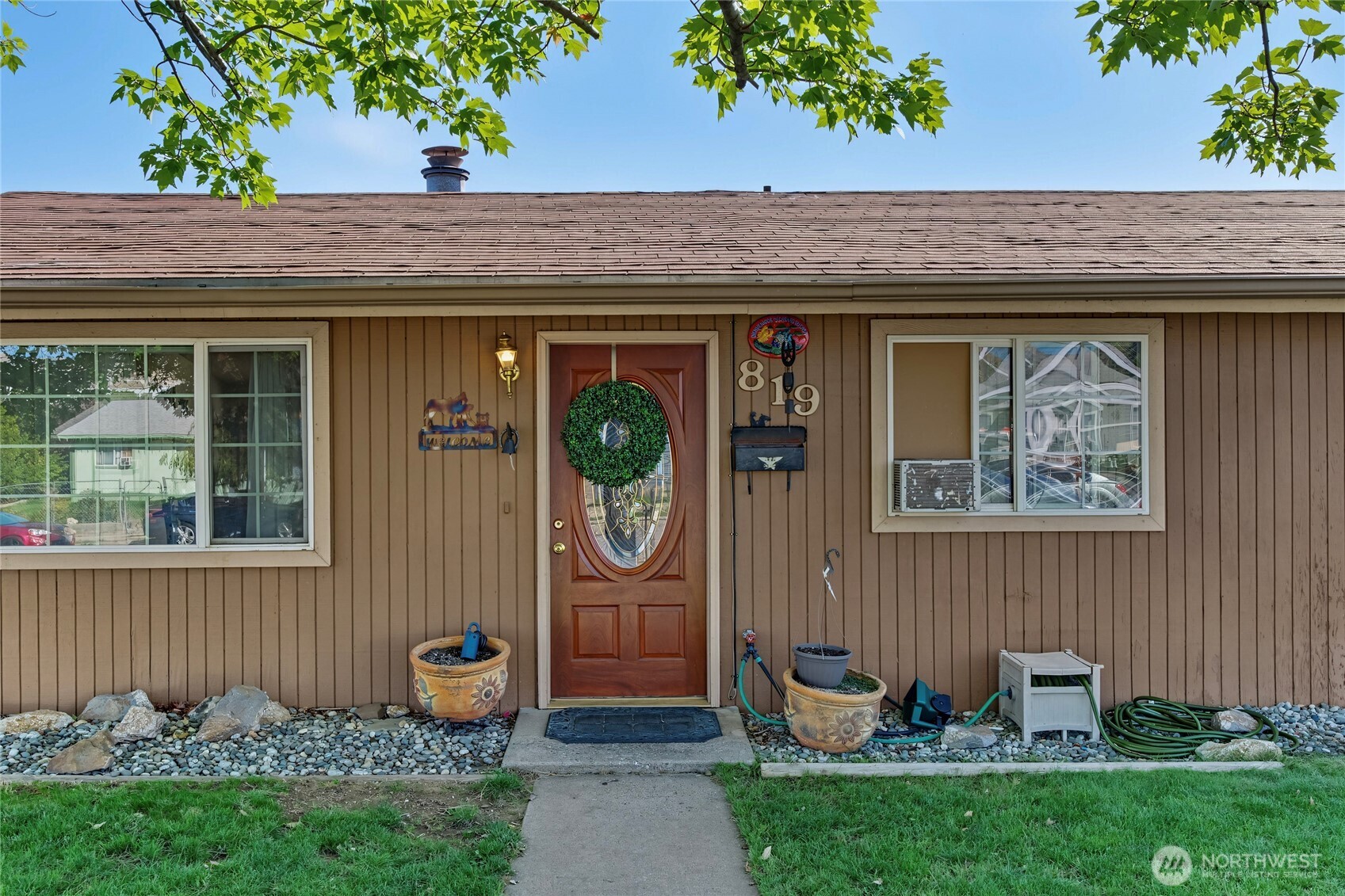 819 Walker Avenue Property Photo 1