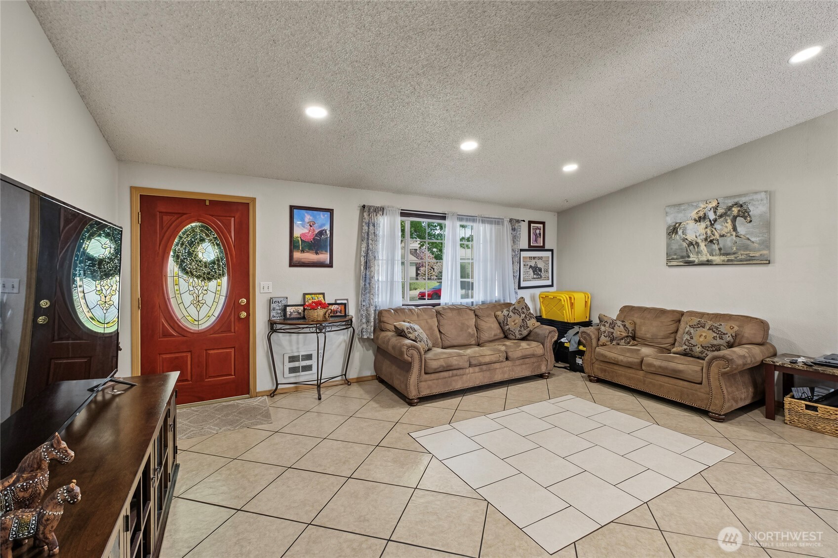 819 Walker Avenue Property Photo 6
