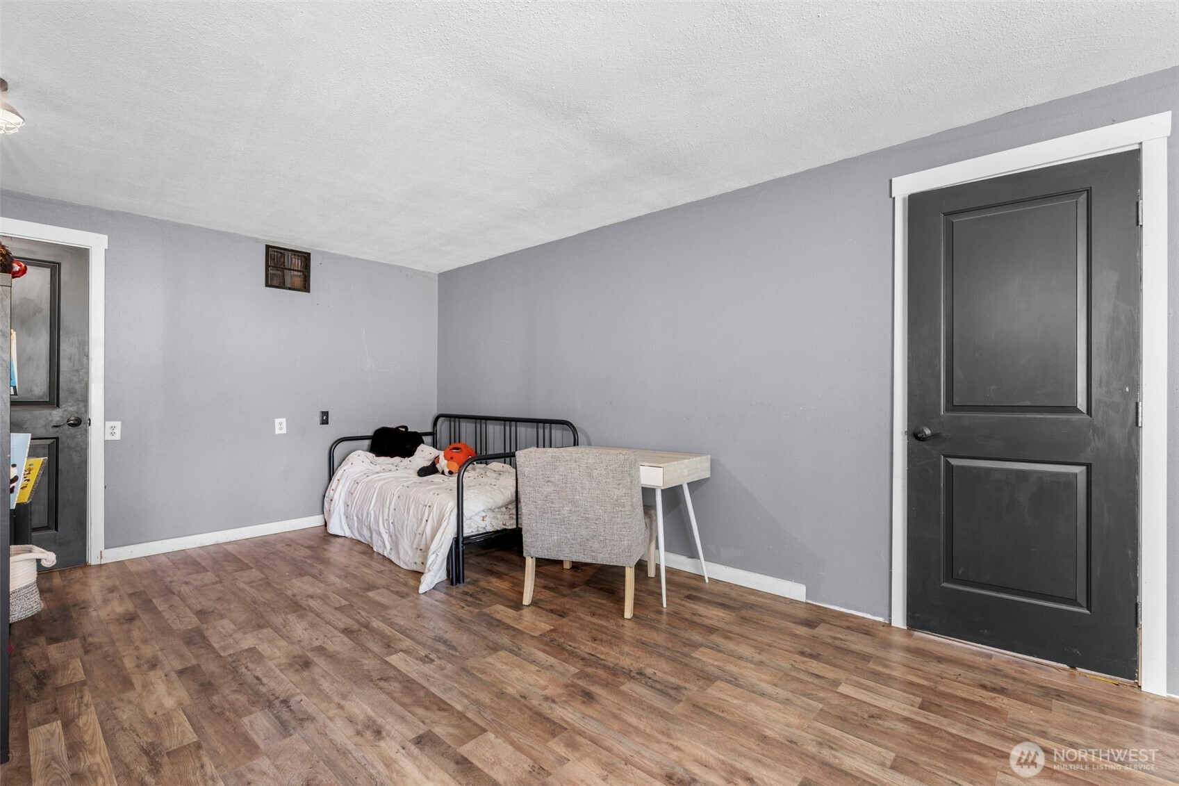 8120 Meridian Road Property Photo 16