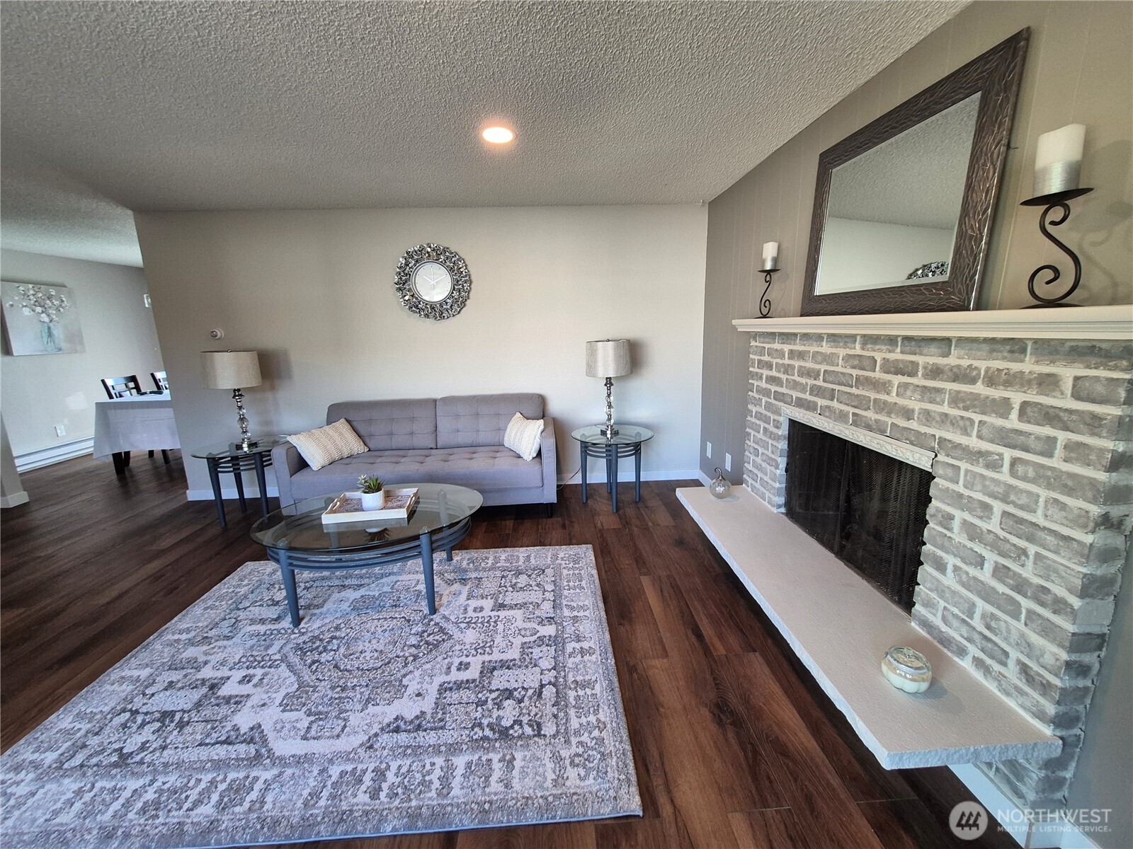 5302 93rd Place Property Photo 11