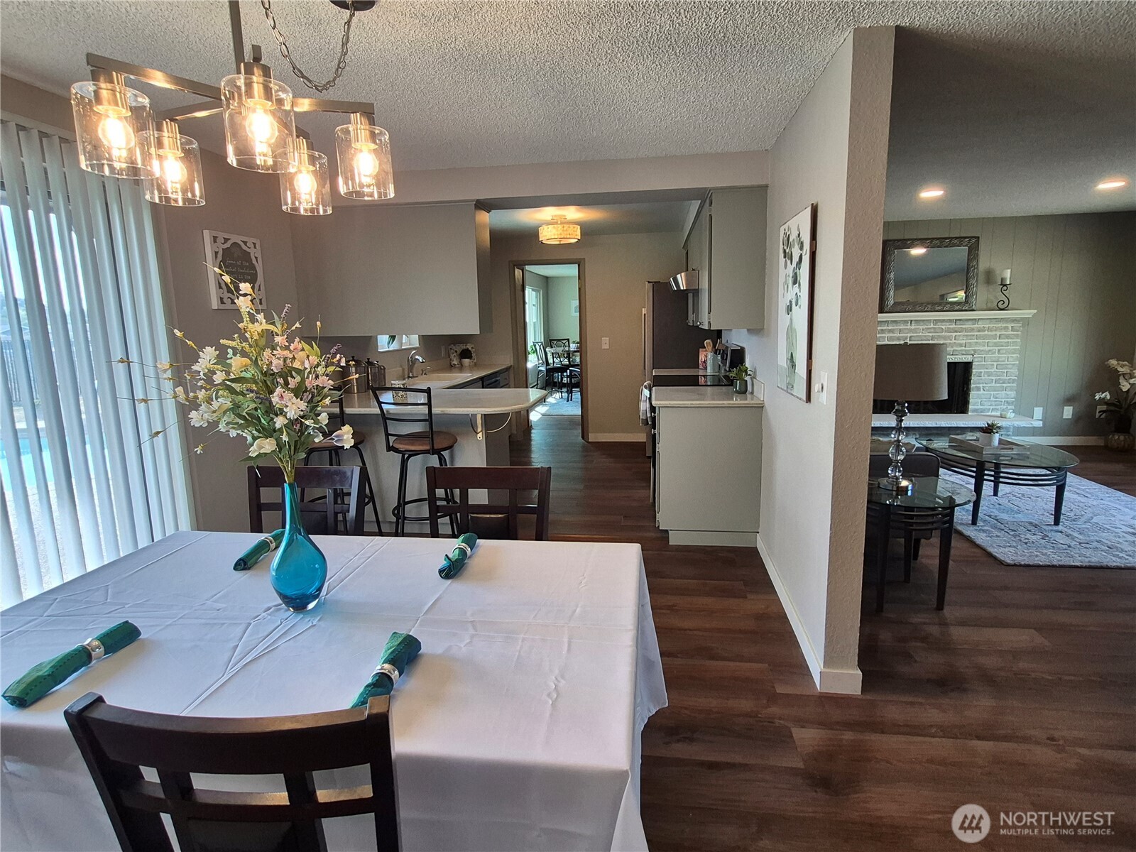 5302 93rd Place Property Photo 14
