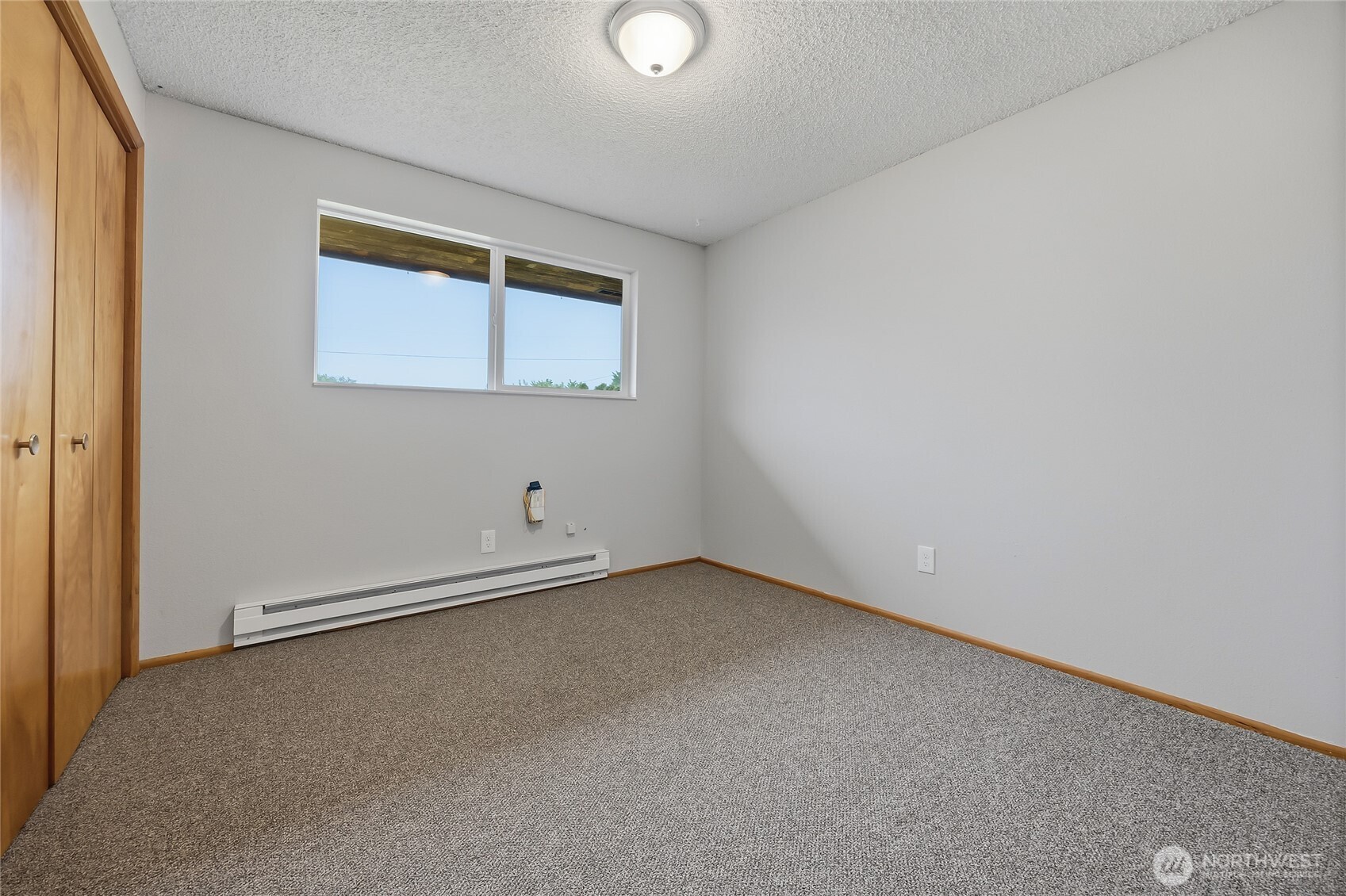 5302 93rd Place Property Photo 27