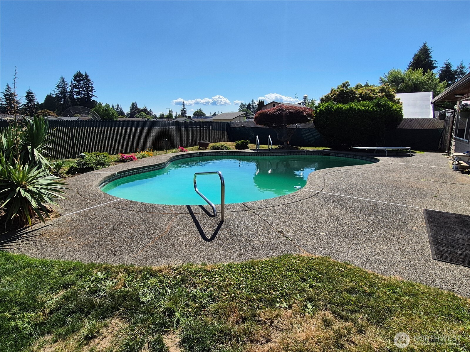 5302 93rd Place Property Photo 34