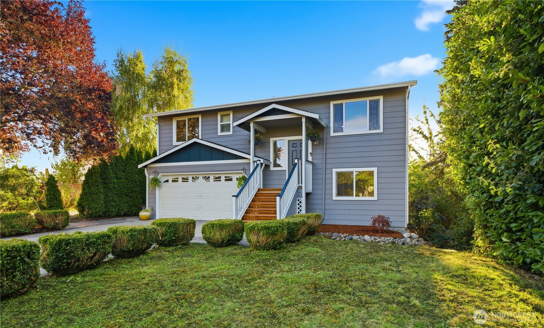 8317 14th Place Property Photo 4