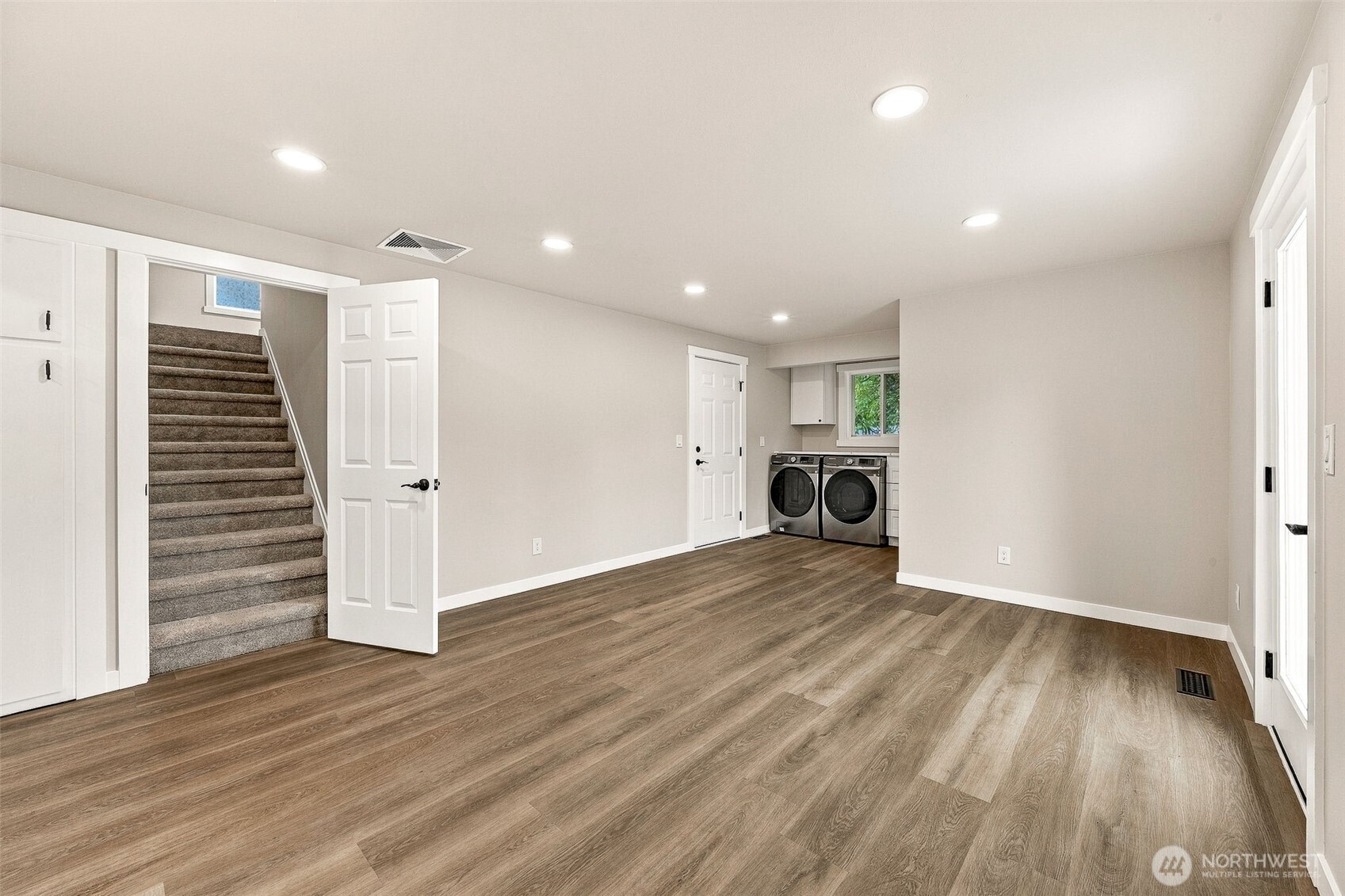 6702 120th Street Property Photo 18