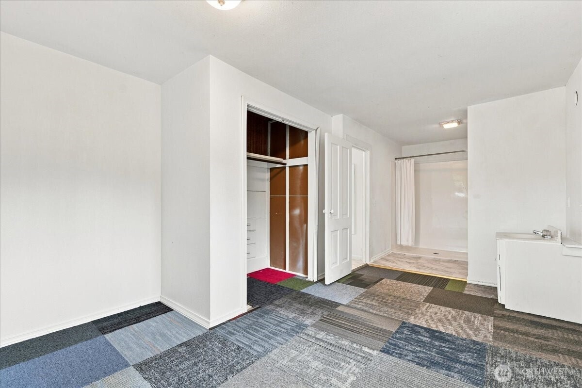 696 Toledo Salmon Creek Road Property Photo 14