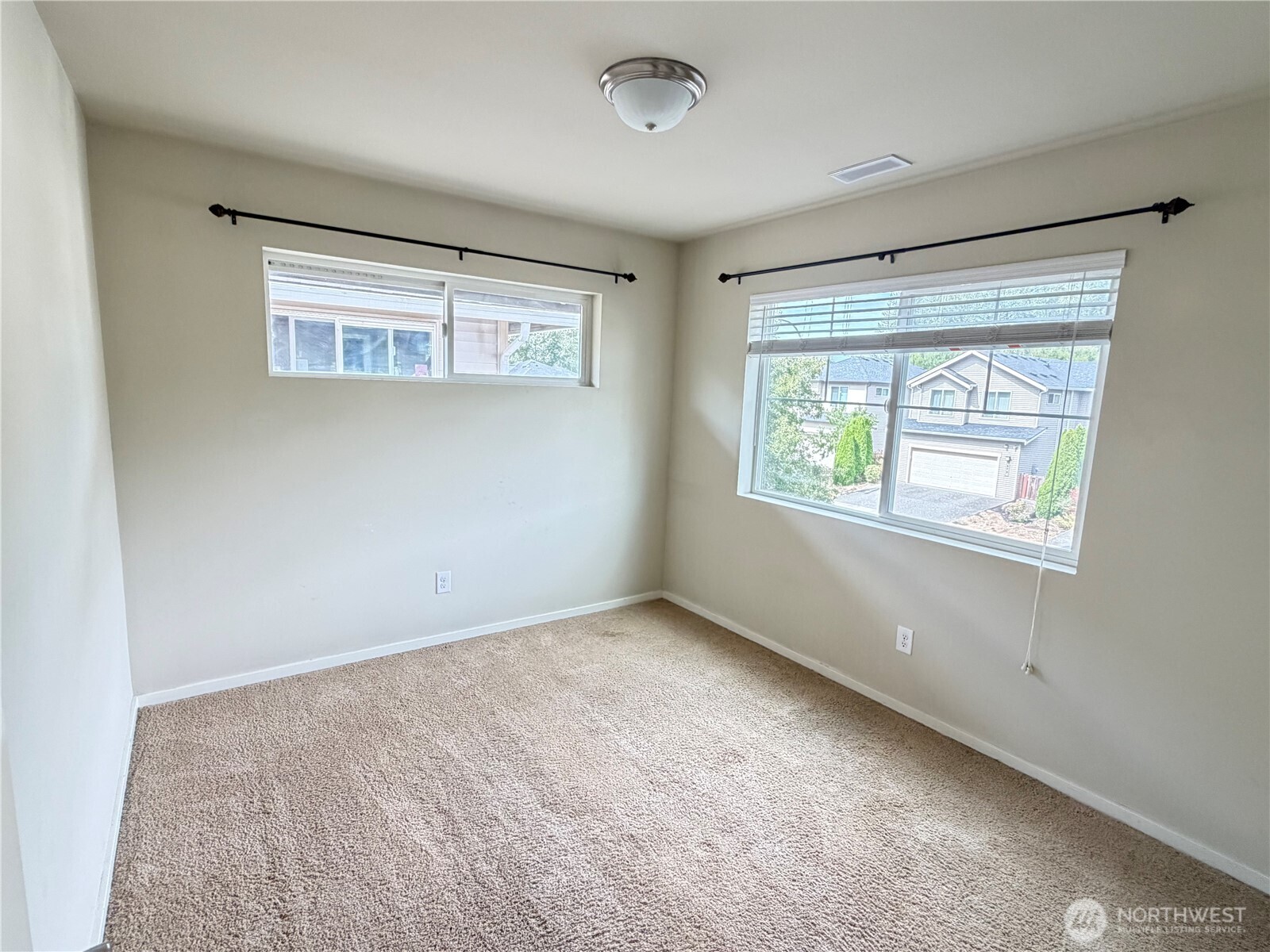 990 42nd Court Property Photo 19