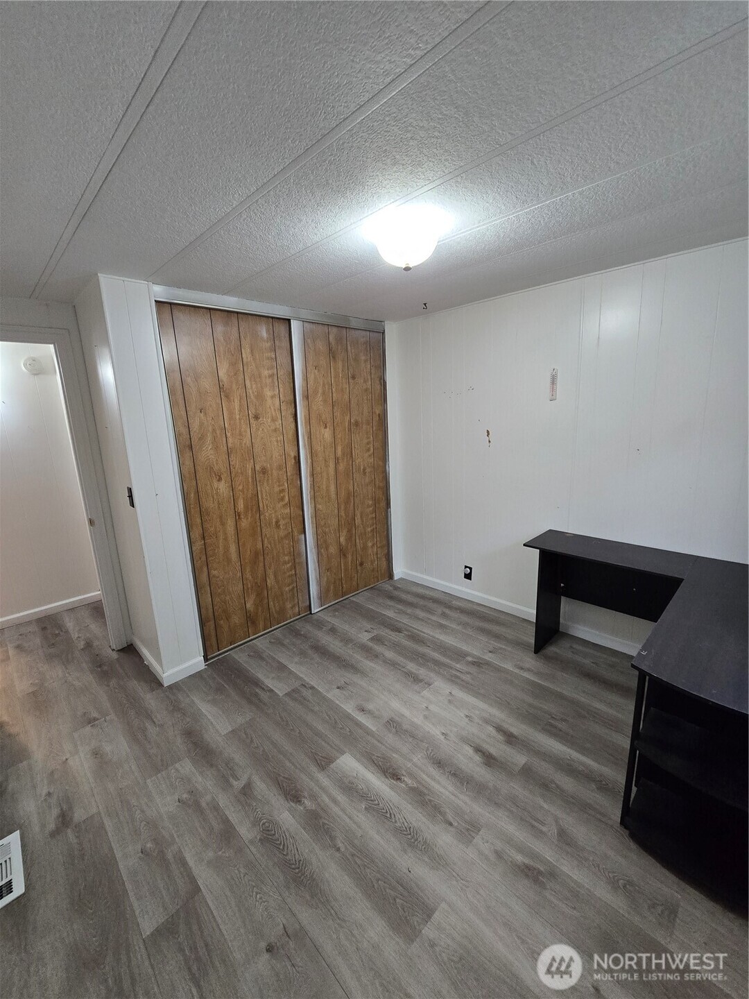900 29th Street D-9 Property Photo 16