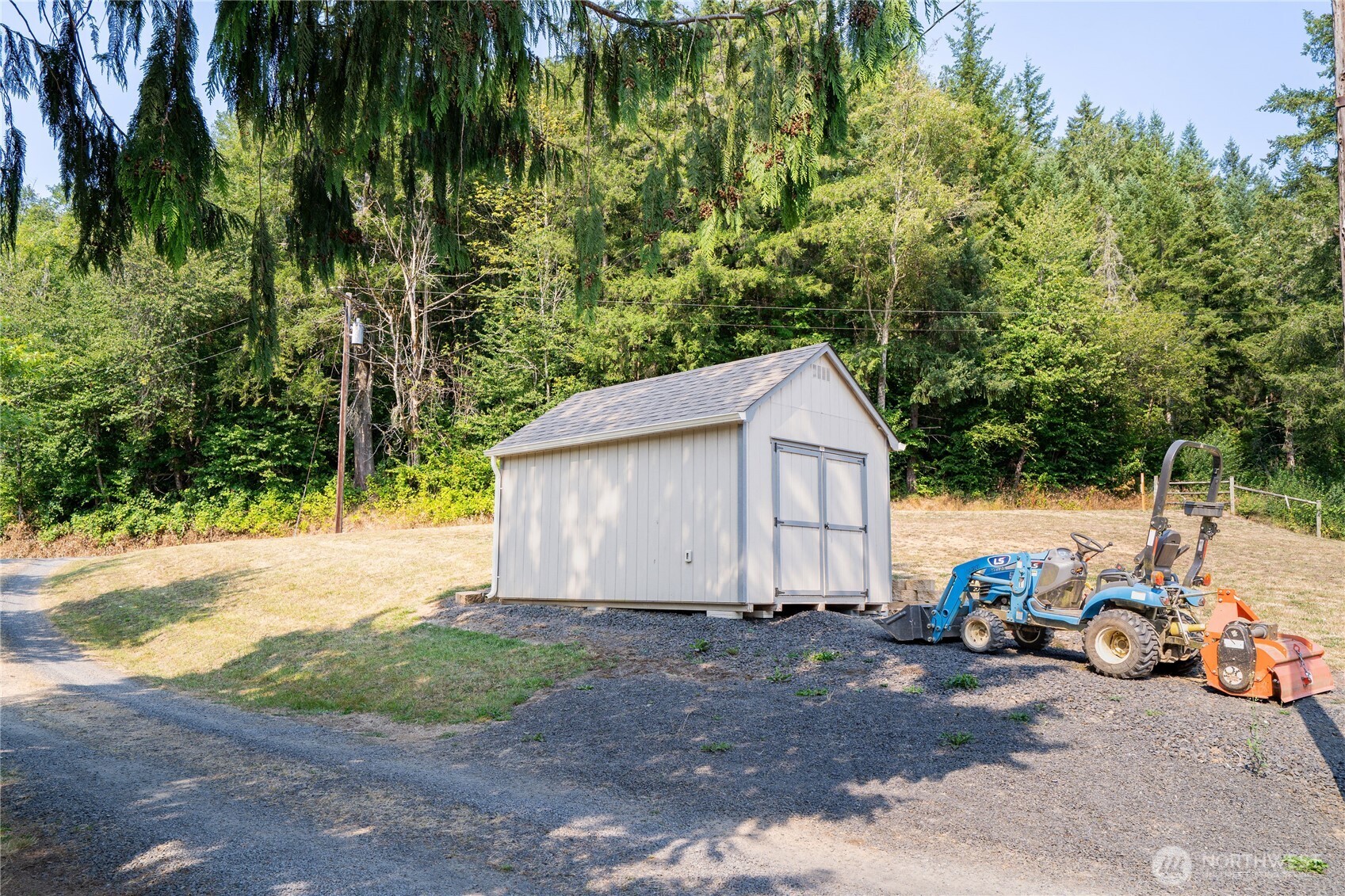 420 Proffitt Road Property Photo 4