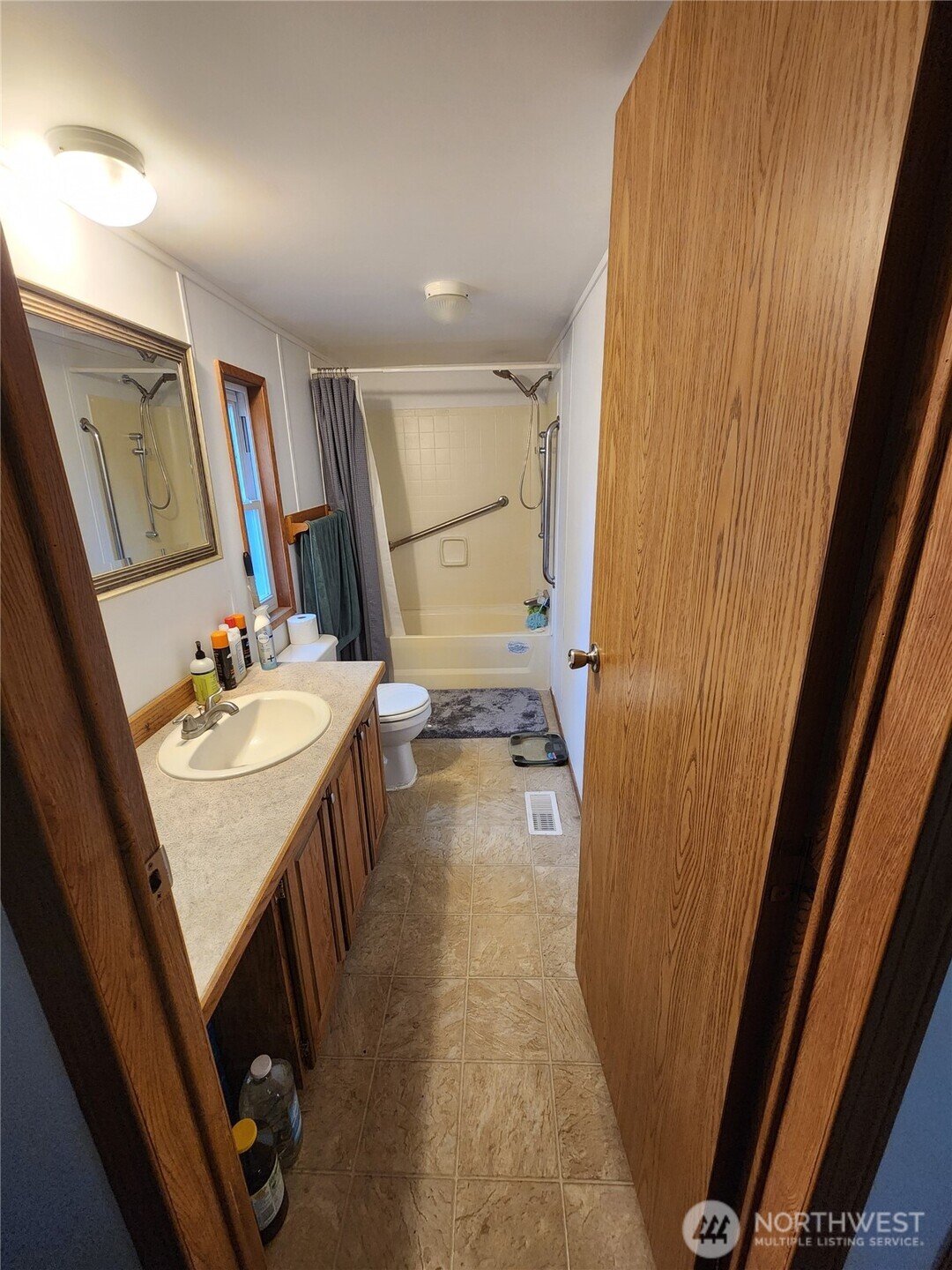 420 Proffitt Road Property Photo 14