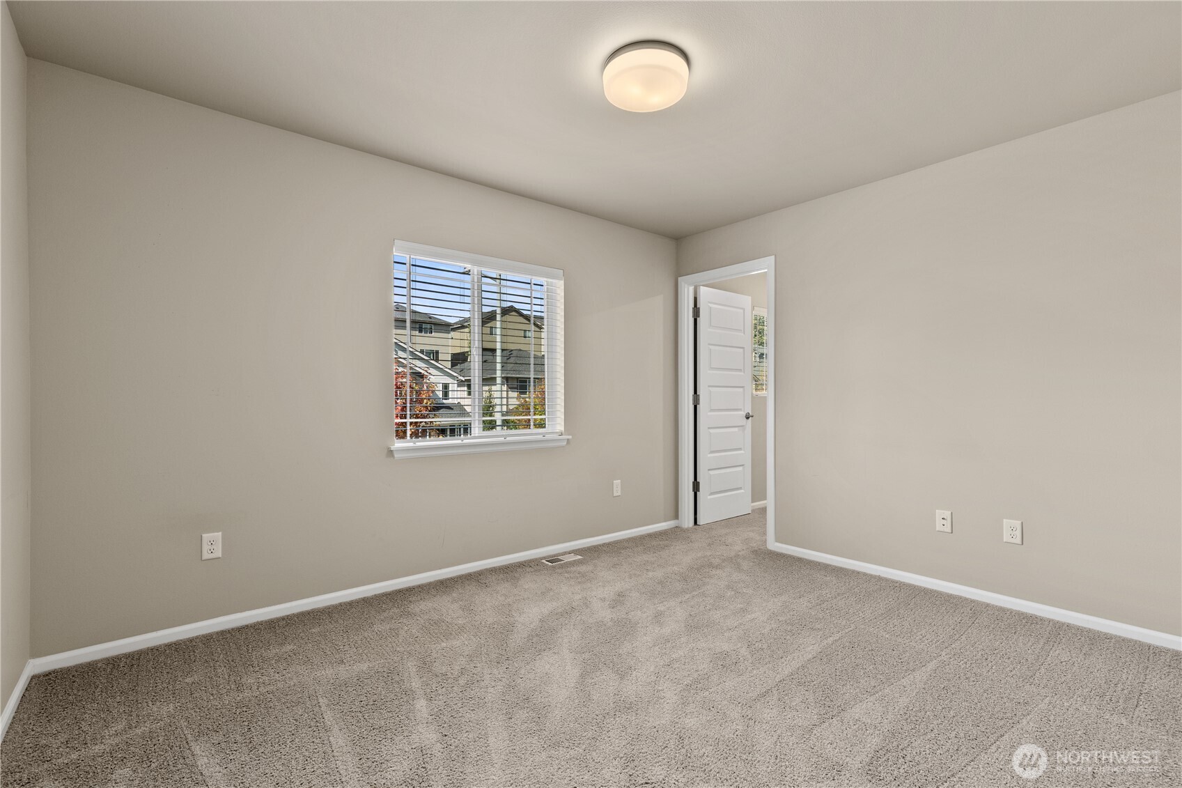 934 122nd Avenue 79 Property Photo 25