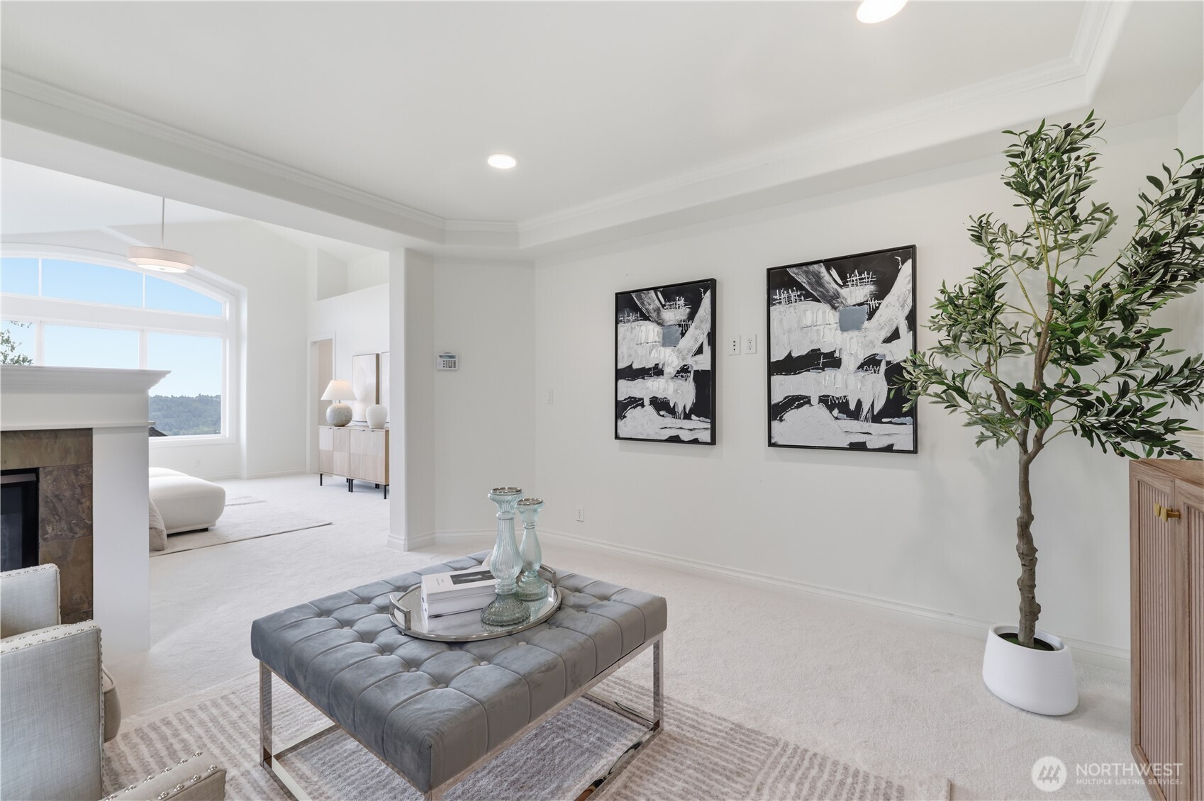 698 Summerhill Ridge Drive Property Photo 16