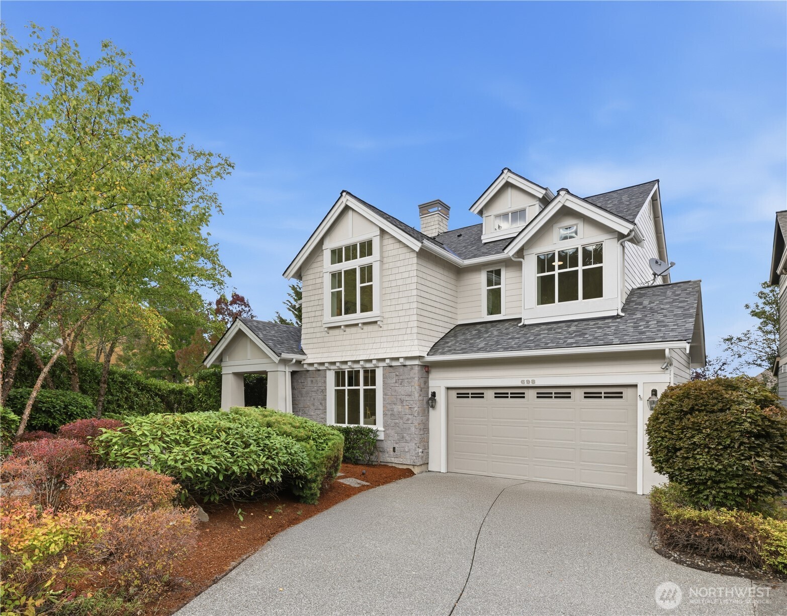 698 Summerhill Ridge Drive Property Photo 34