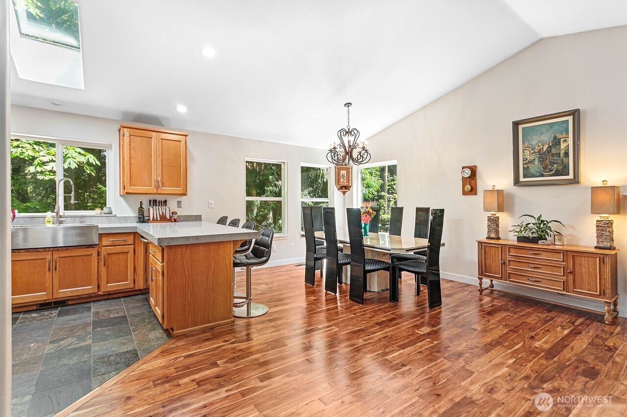 5 Valley Crest Way Property Photo 4