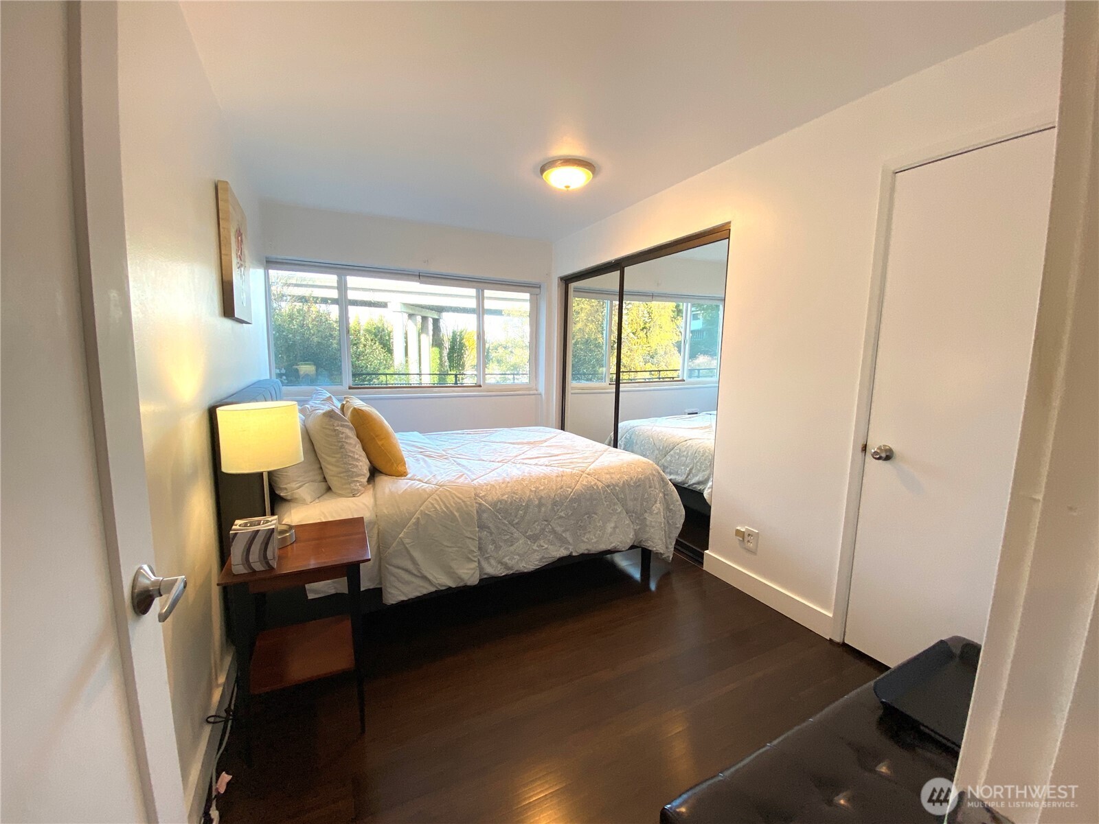 2524 Boyer Avenue Property Photo 16