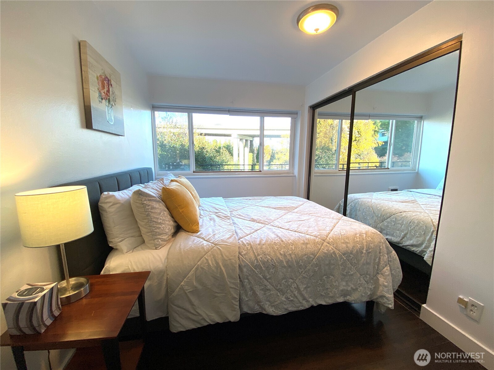 2524 Boyer Avenue Property Photo 17