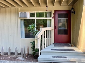4326 156th Street 1a Property Photo 23