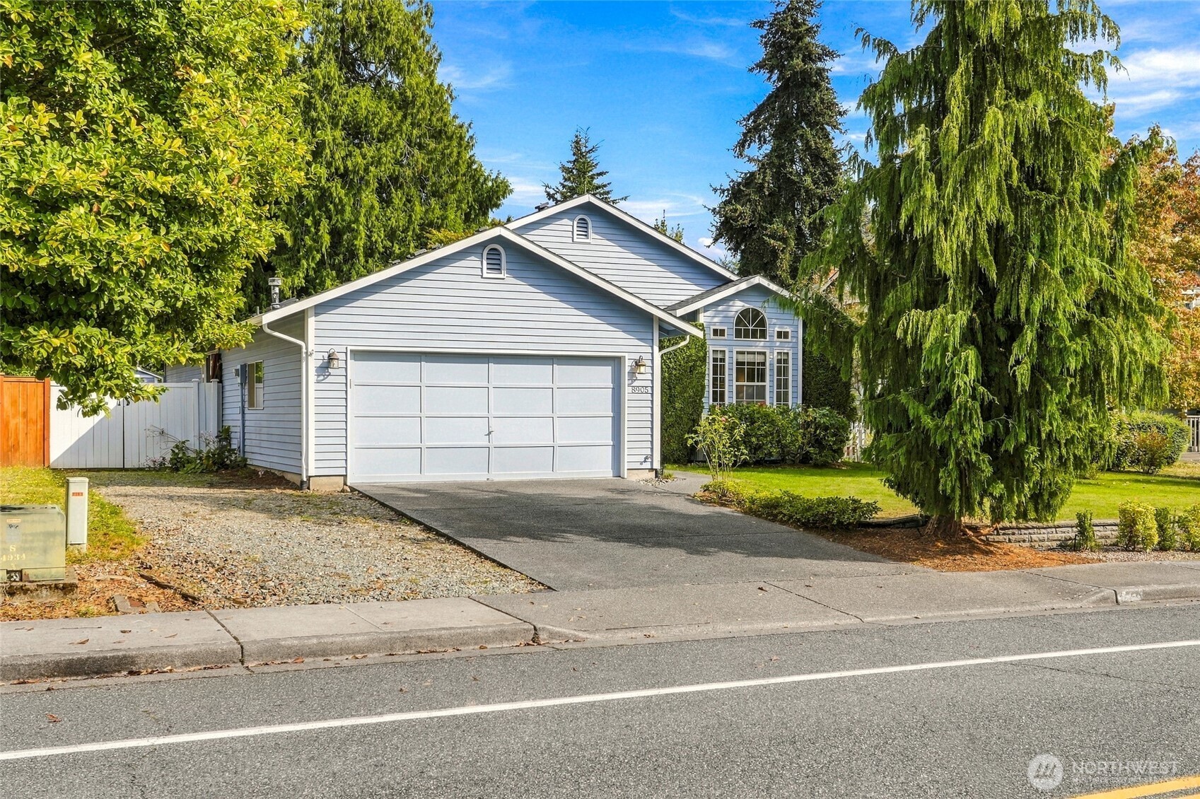 8905 62nd Drive Property Photo 1