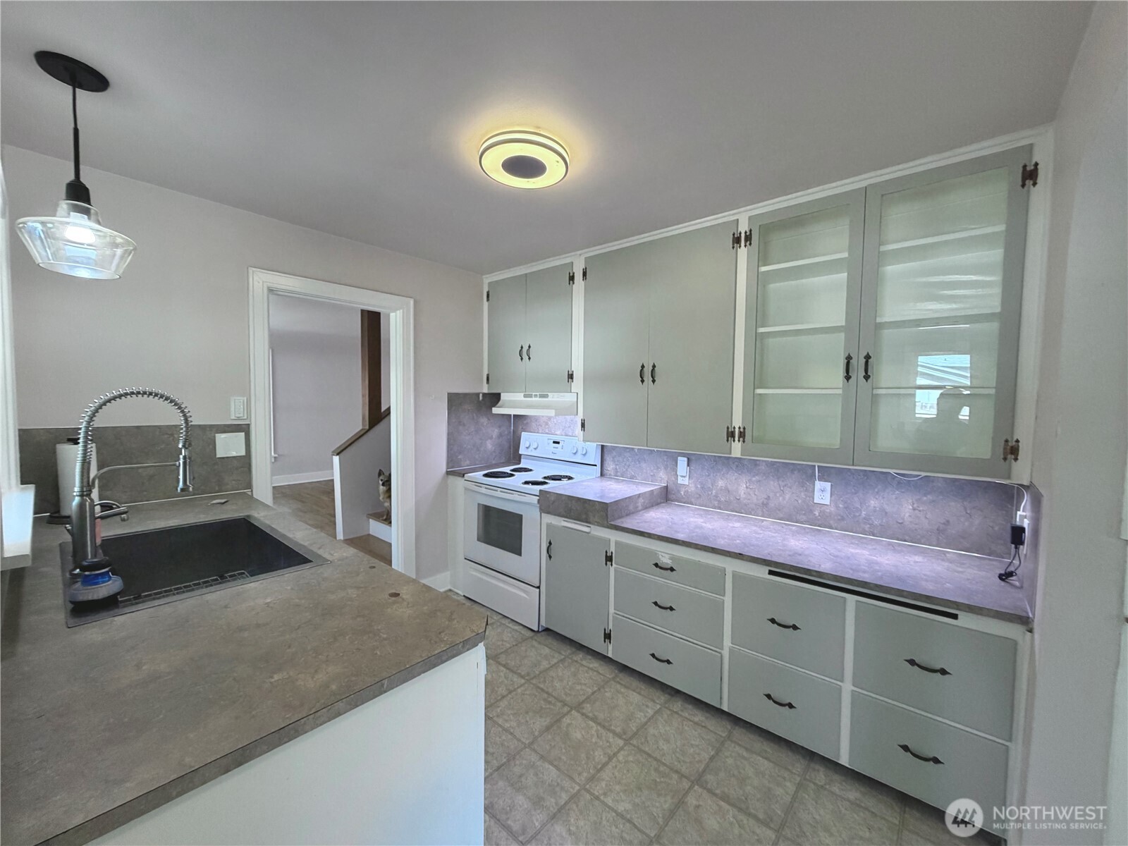 1410 Middle Street Property Photo 14