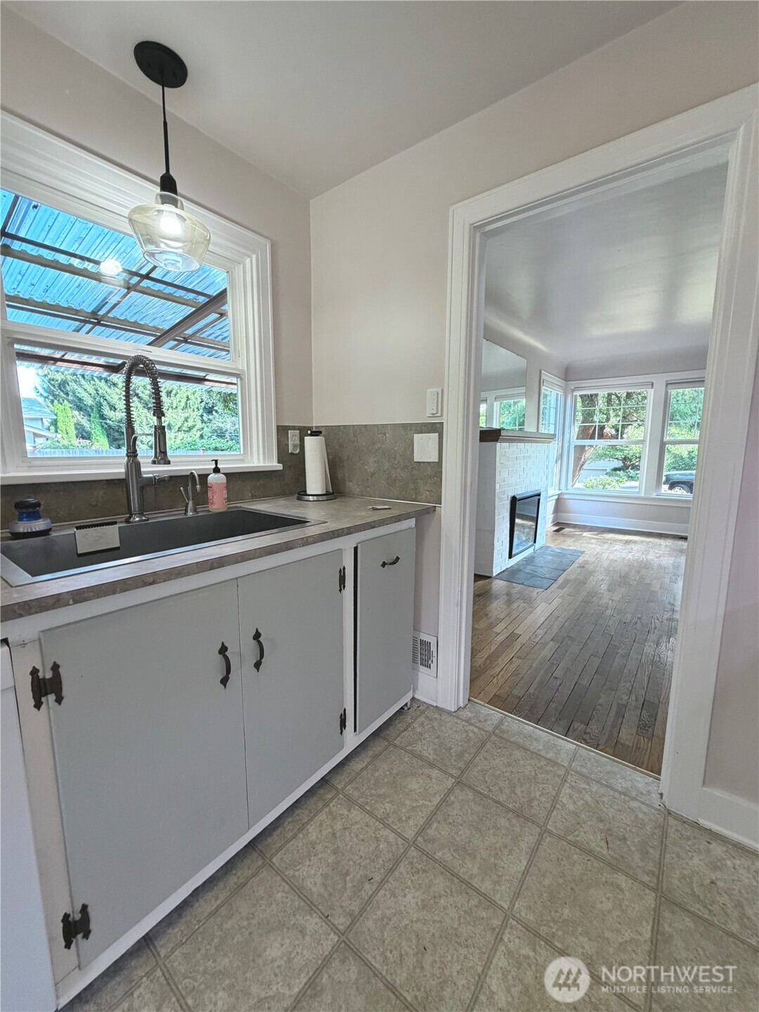 1410 Middle Street Property Photo 15