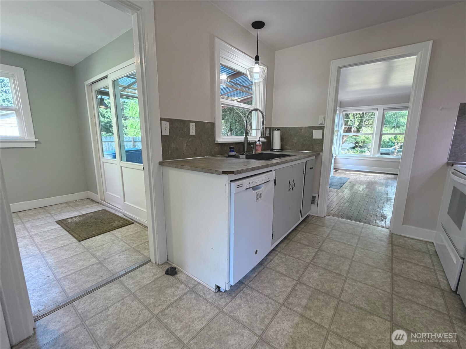 1410 Middle Street Property Photo 19