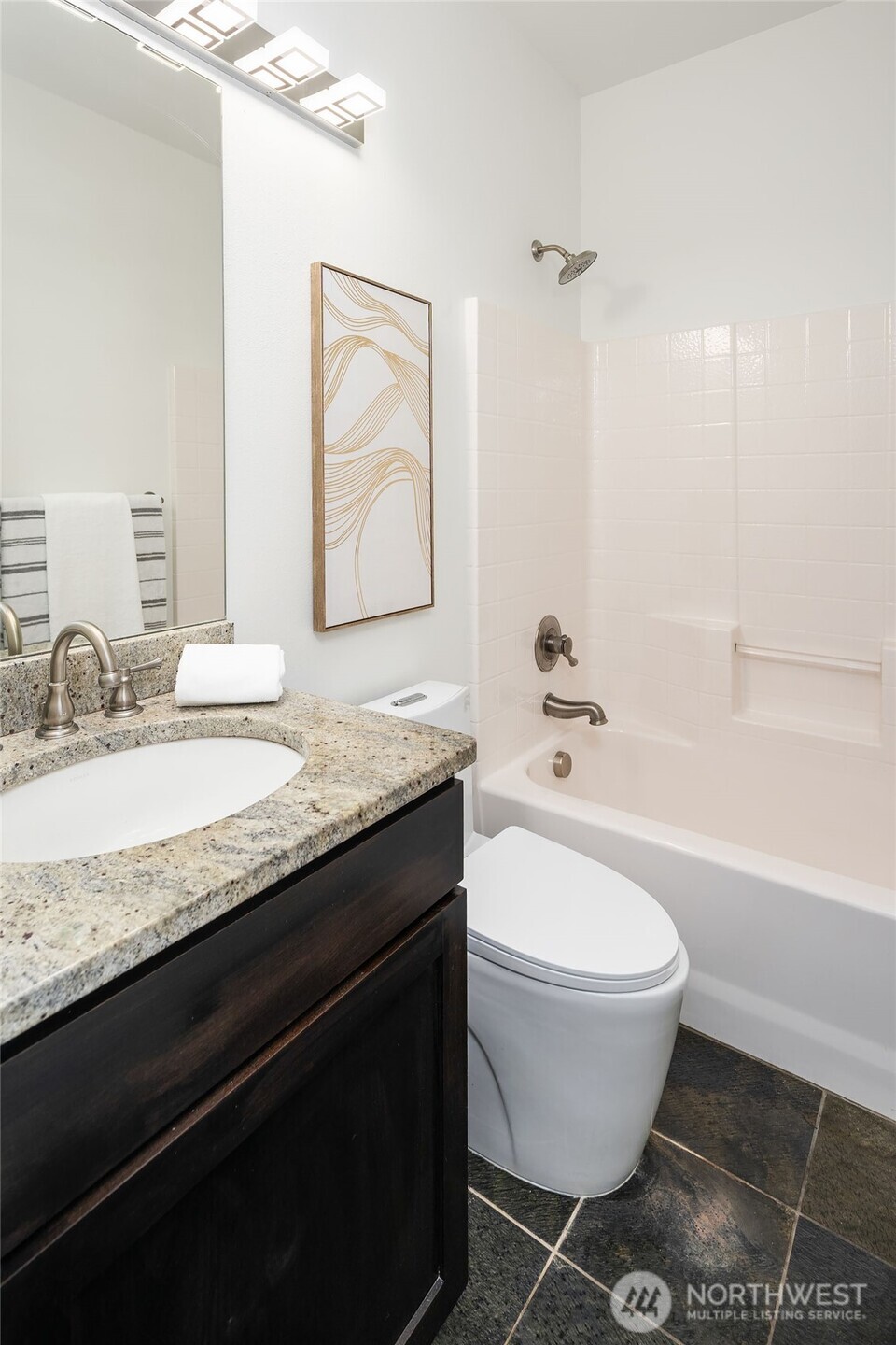 4234 S 150th Street Property Photo 19