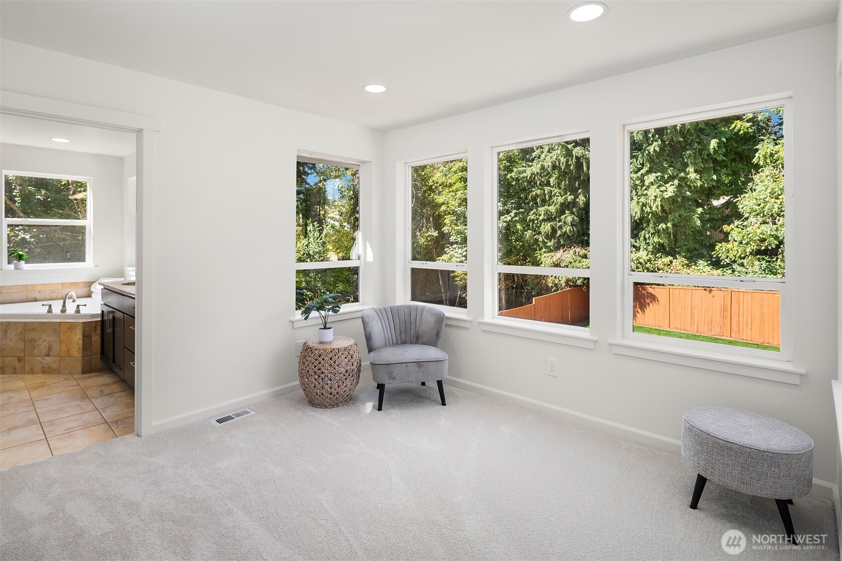 4234 S 150th Street Property Photo 23
