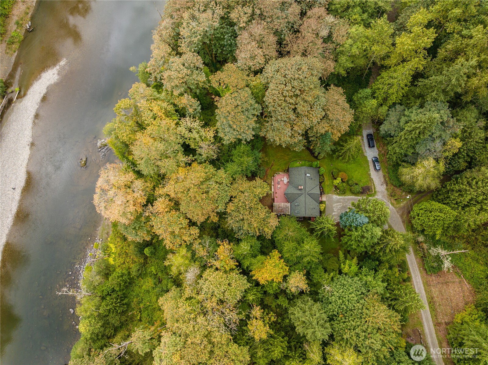 12502 Smokes Road Property Photo 7