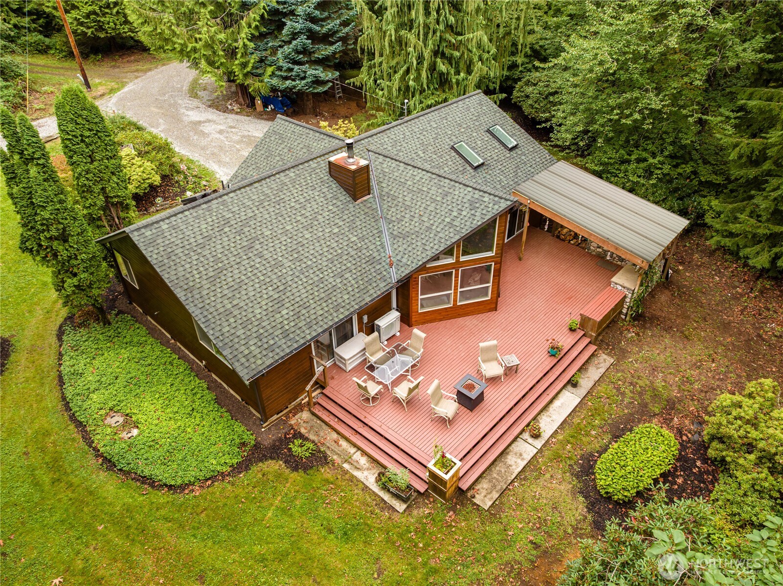 12502 Smokes Road Property Photo 9