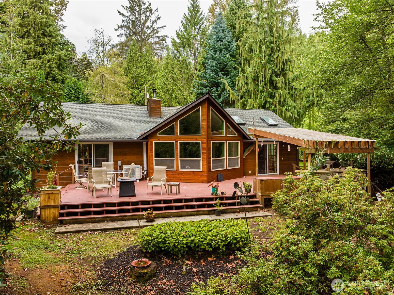 12502 Smokes Road Property Photo 11