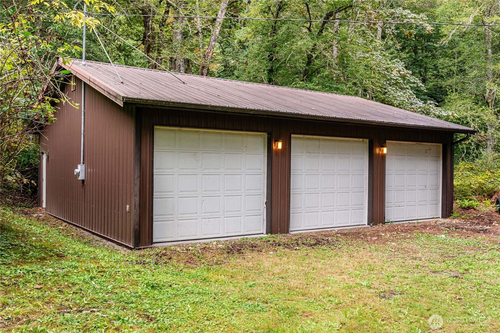 12502 Smokes Road Property Photo 18