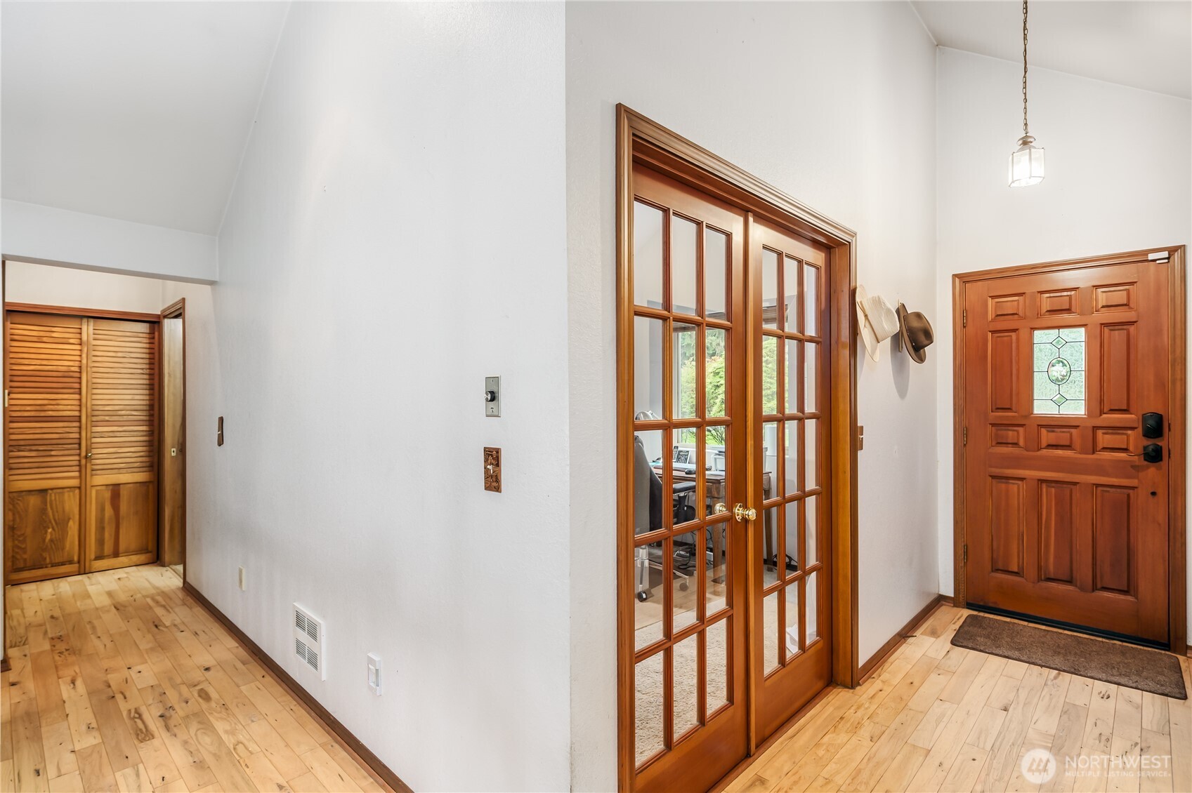 12502 Smokes Road Property Photo 32