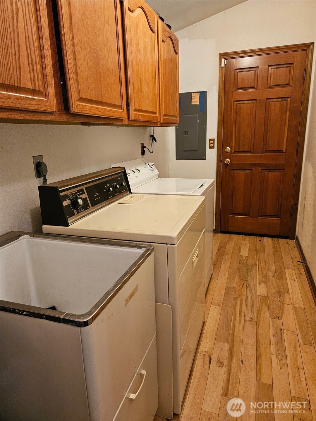 12502 Smokes Road Property Photo 36