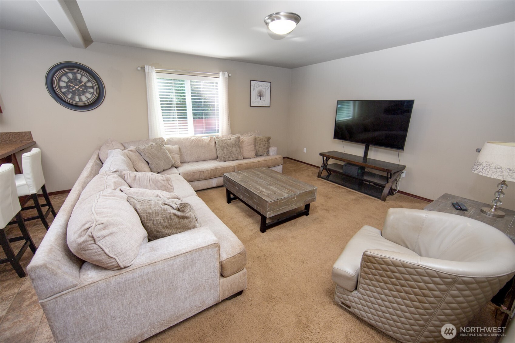 1827 Billie Court Property Photo 2