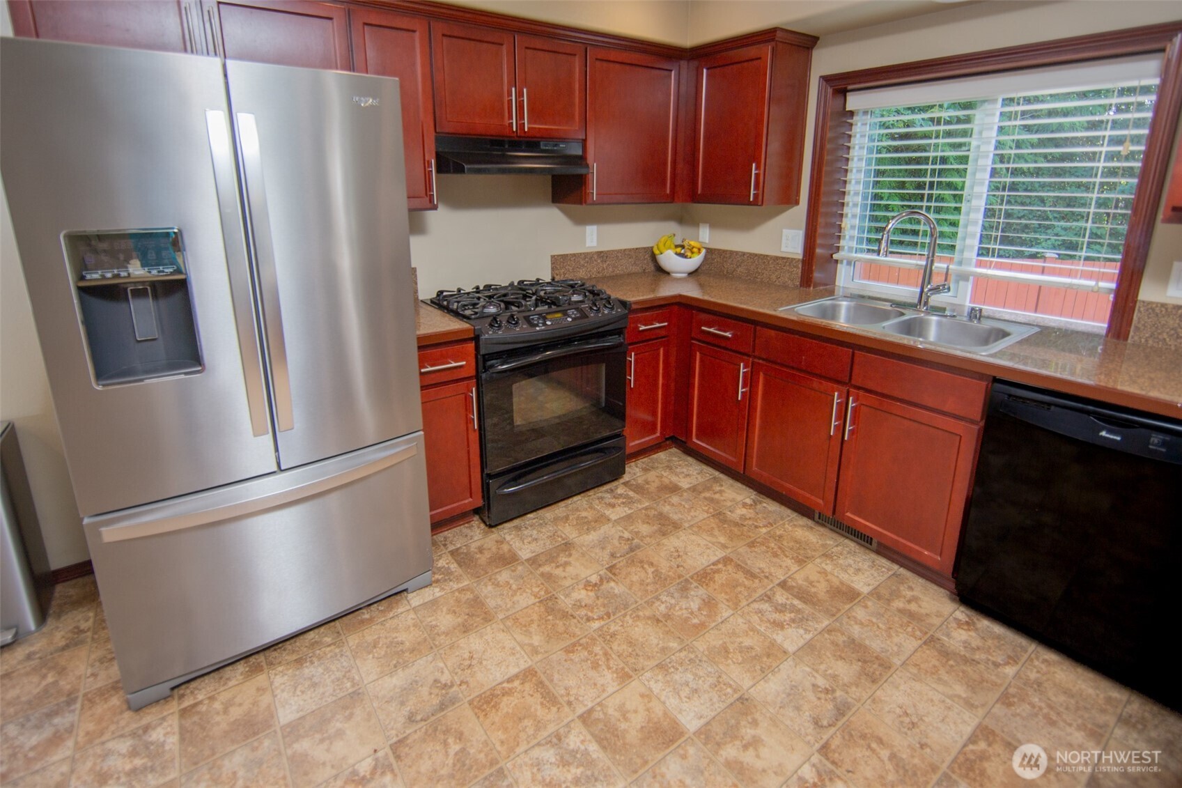 1827 Billie Court Property Photo 3