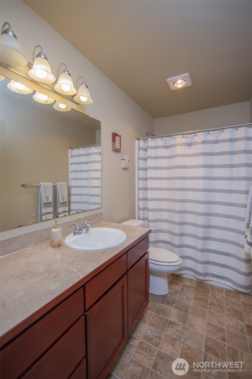 1827 Billie Court Property Photo 10