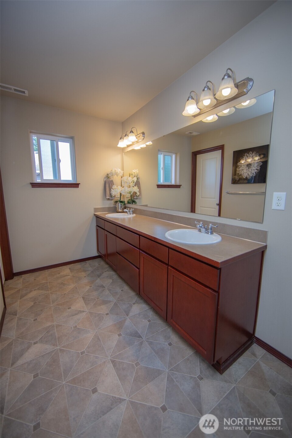 1827 Billie Court Property Photo 11