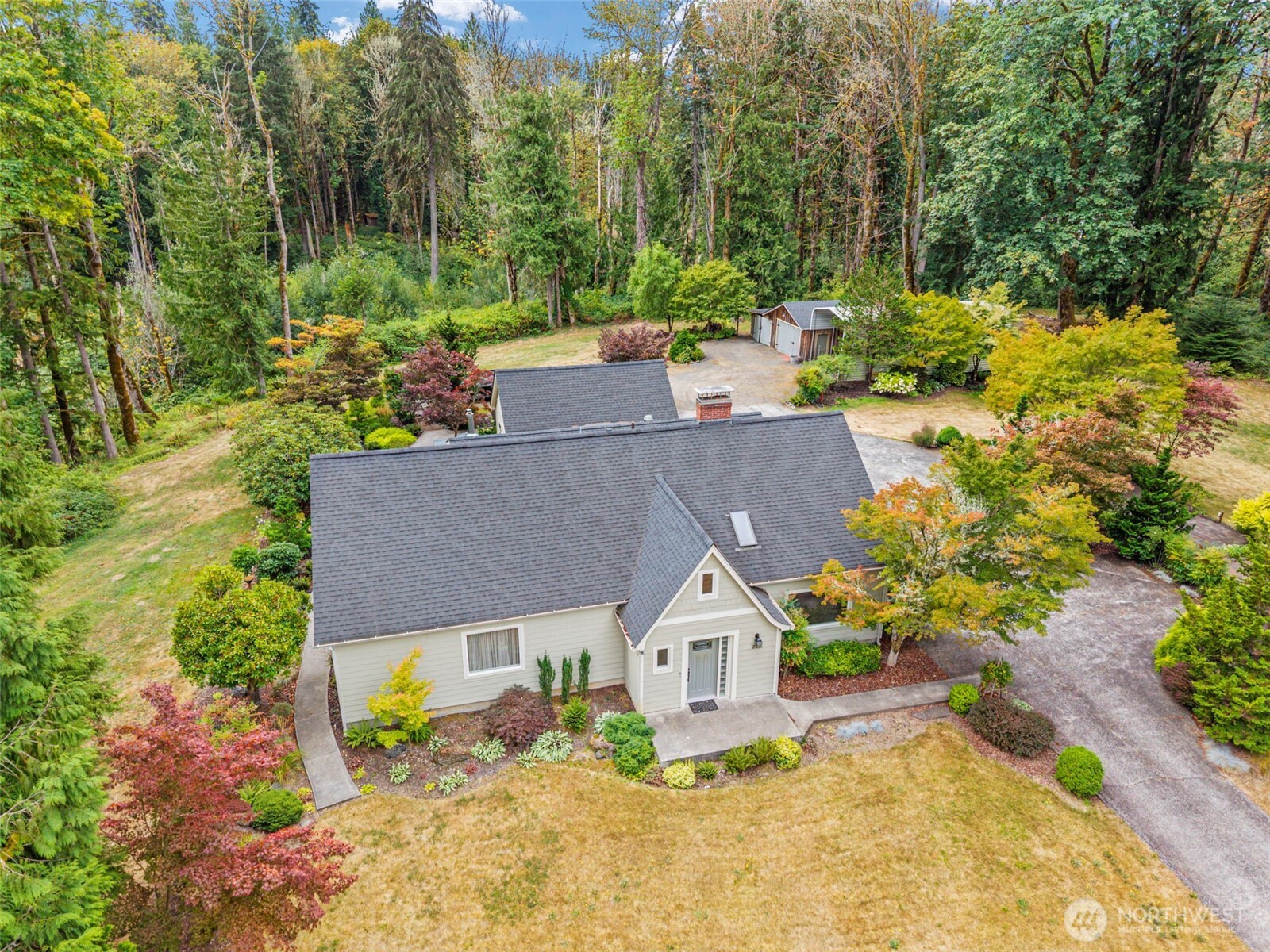 215 Walnut Acres Road Property Photo 4