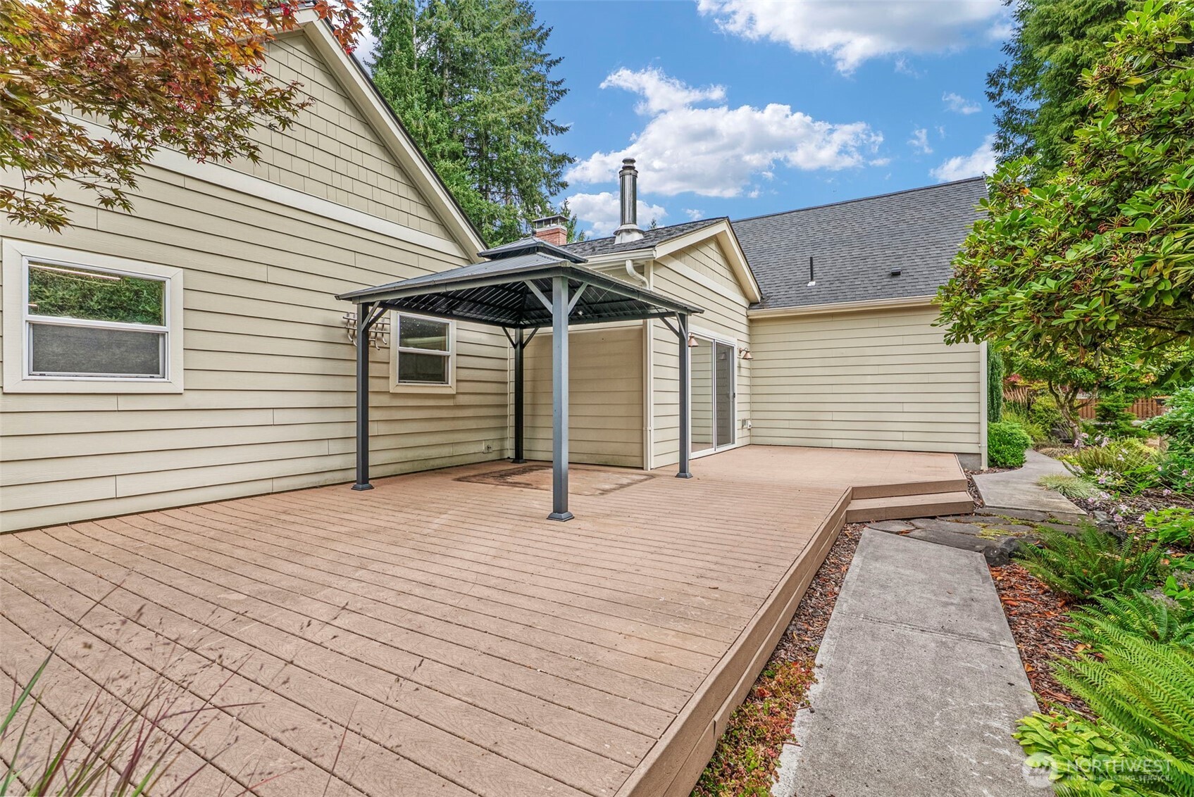 215 Walnut Acres Road Property Photo 14