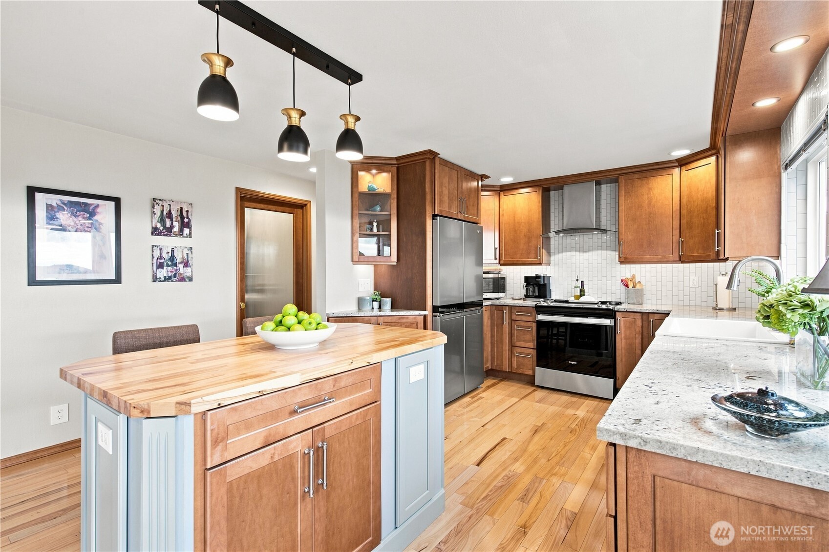 38091 Fawn Road Property Photo 5