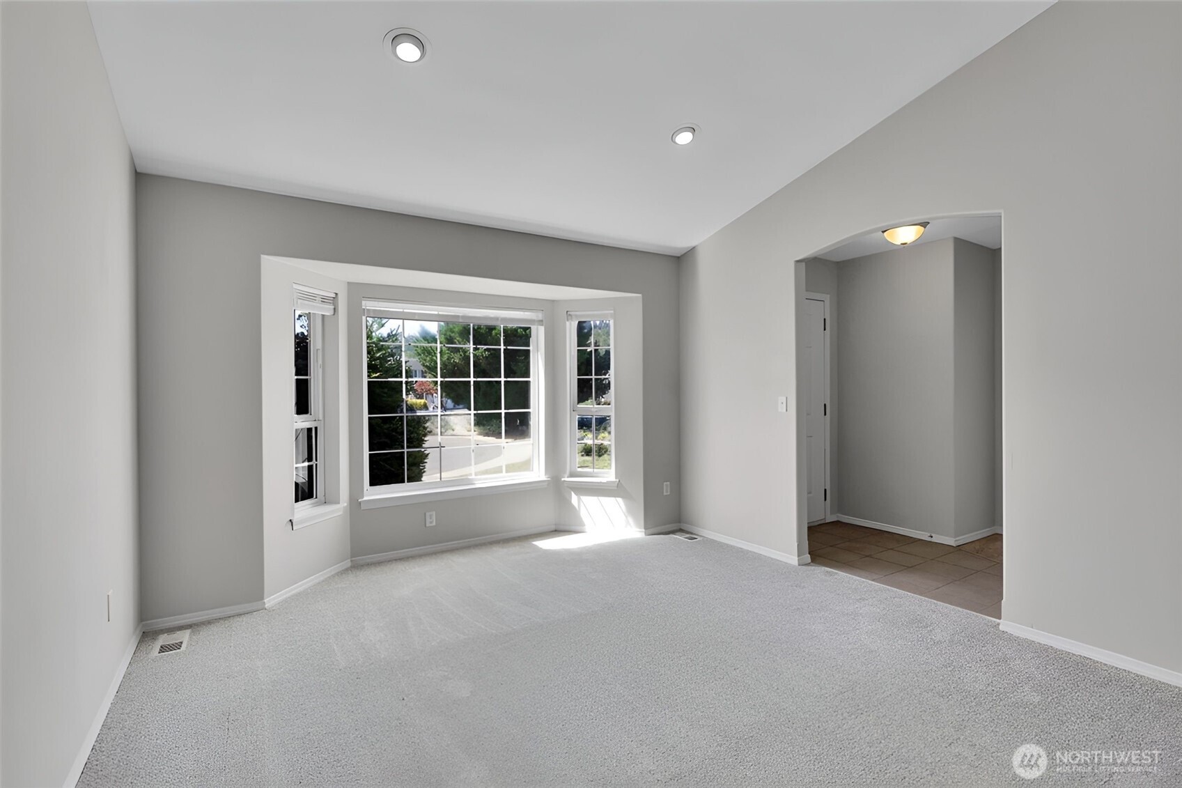 14717 147th Street Property Photo 8