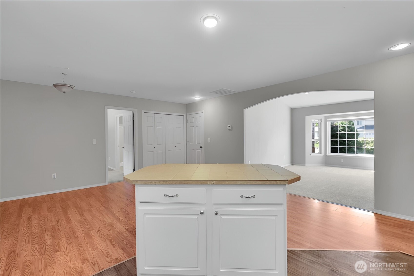 14717 147th Street Property Photo 11
