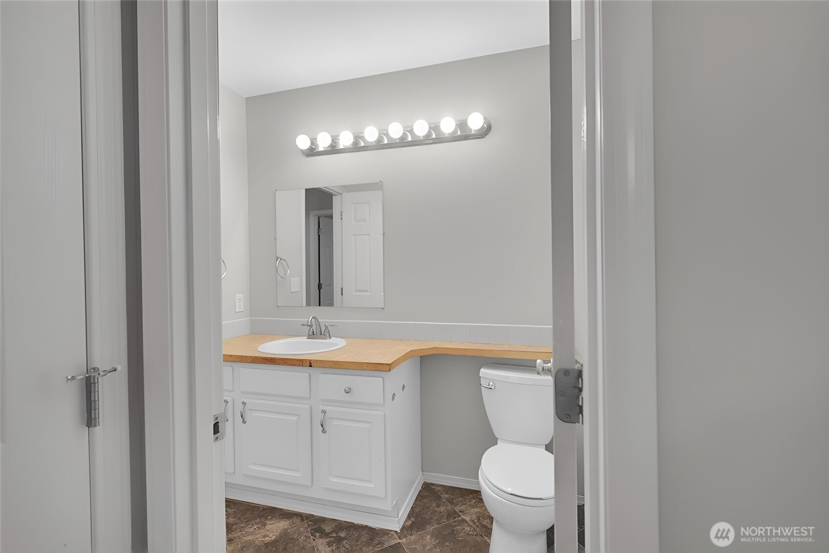 14717 147th Street Property Photo 20