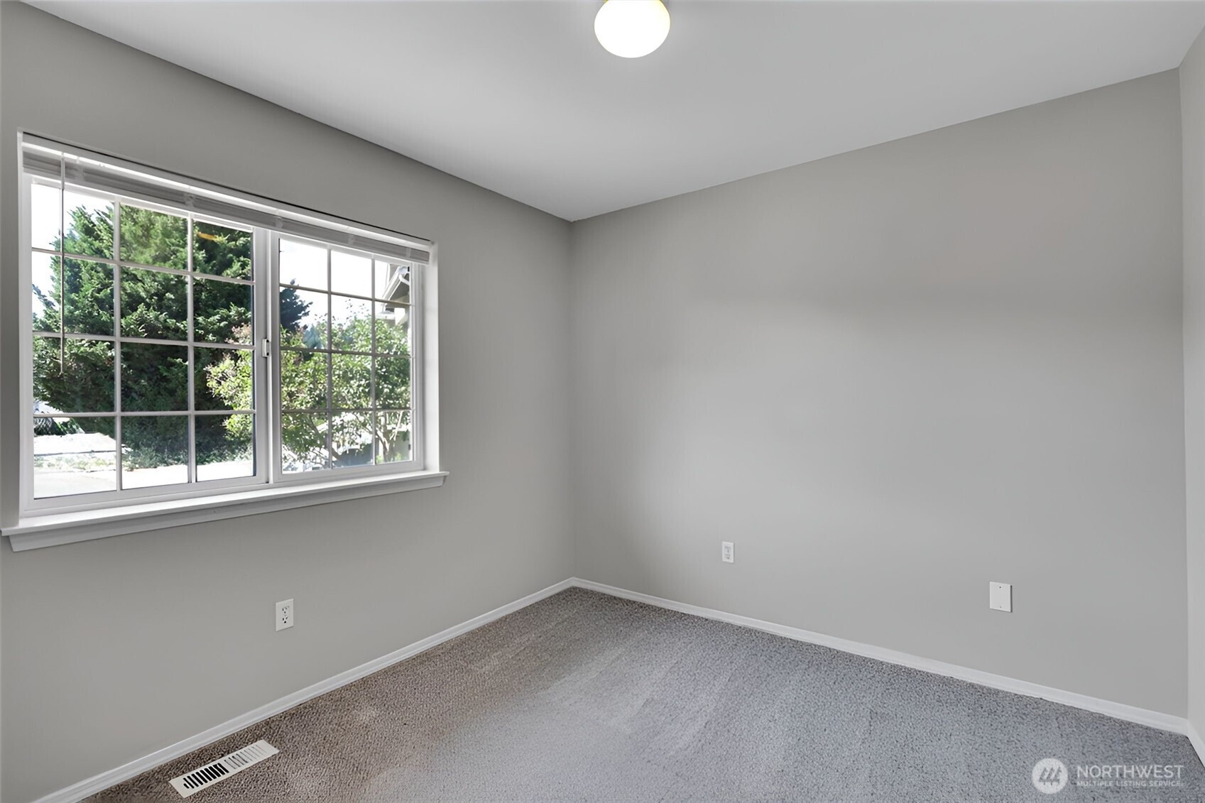 14717 147th Street Property Photo 26