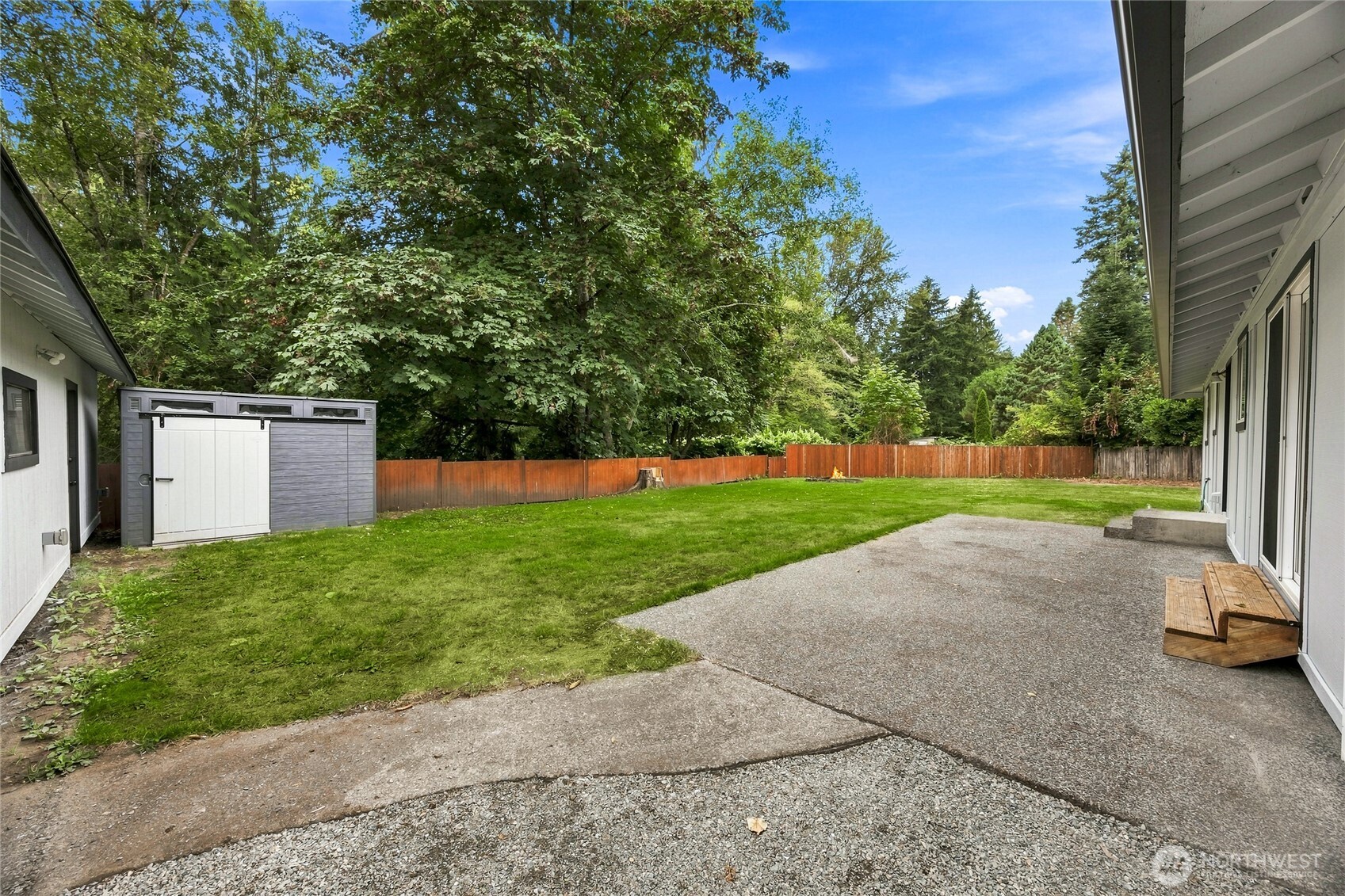 24418 Terrace Place Property Photo 25